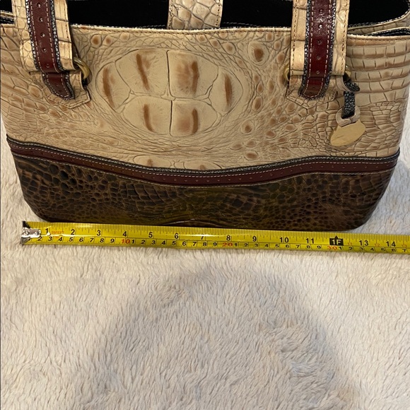 Brahmin Genuine Crocodile Embossed Leather Tote Shoulder Bag Neutral Brown - Picture 13 of 15